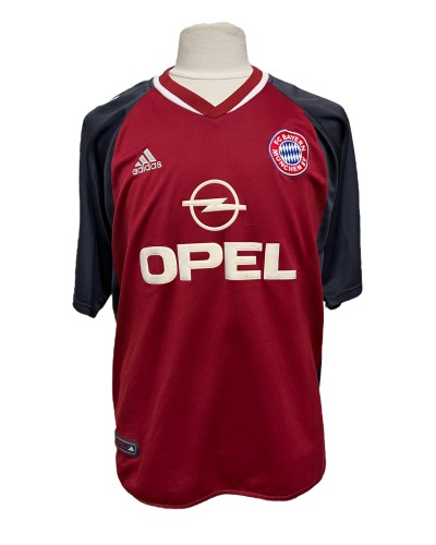 Bayern Munich 2001-2002 AWAY