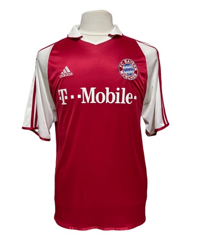 Bayern Munich 2003-2004	HOME