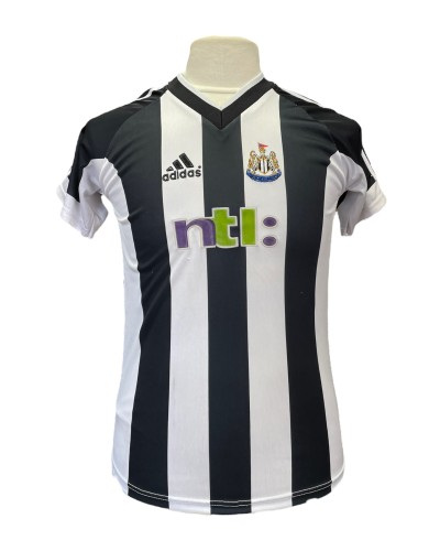 Newcastle 2001-2002 HOME