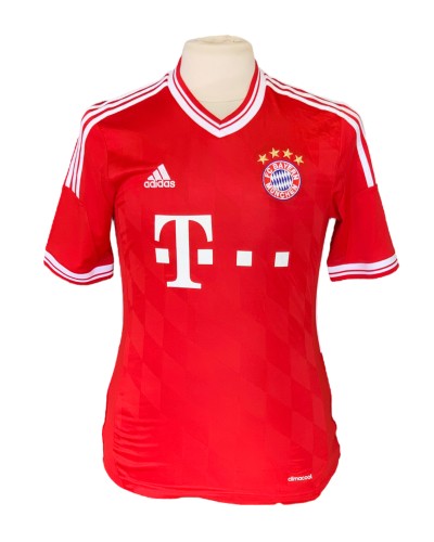 Bayern Munich 2013-2014 HOME