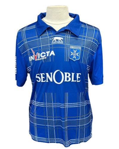 Auxerre AWAY 2010-2011 27 TRAORE