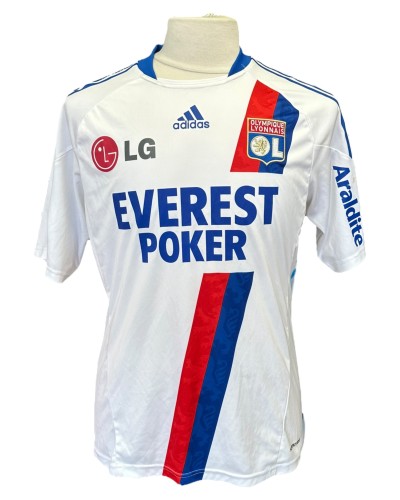 Lyon HOME 2010-2011 7 BRIAND