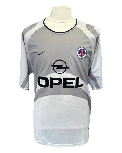 Paris 2001-2002 AWAY 21 RONALDINHO