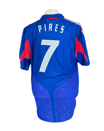 France 2004 HOME 7 PIRES