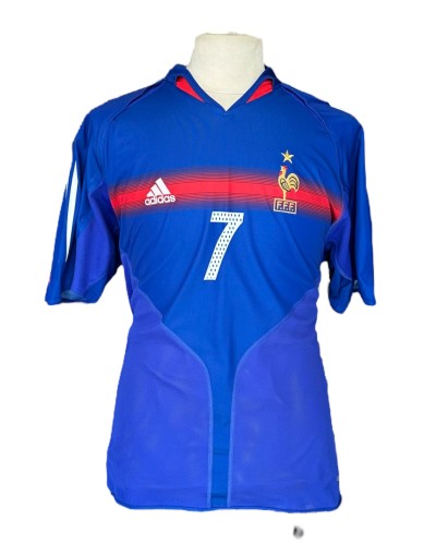 France 2004 HOME 7 PIRES