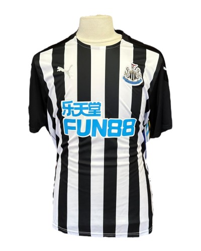 Newcastle 2020-2021 HOME