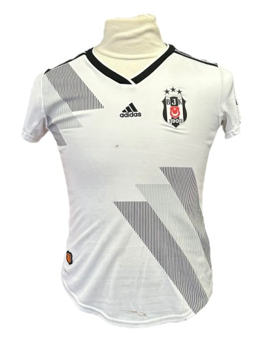 Besiktas 2019-2020 HOME