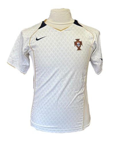 Portugal 2004 AWAY