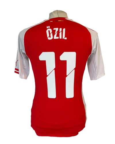 Arsenal HOME 2014-2015 11 ÖZIL